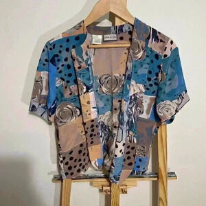 Bora Bora vintage Women’s Button Down Blouse Size medium patchwork design,floral
